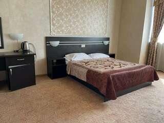 Гостиница Вена Симферополь Стандарт однокомнатный-1