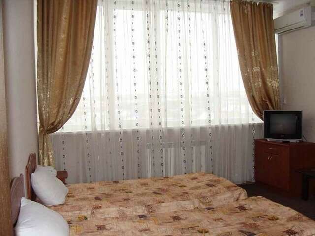 Фото Гостиница Вена Симферополь-27 Гостиница Вена Симферополь-27