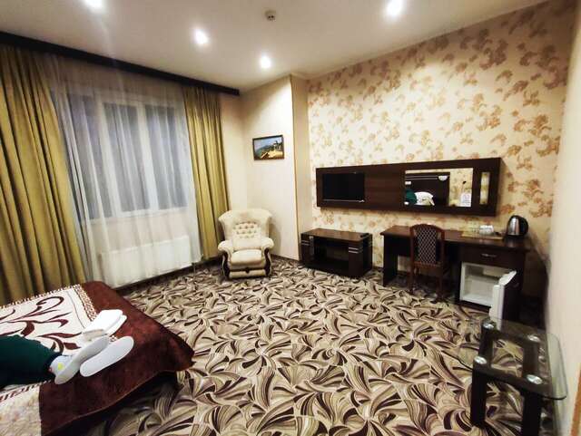 Фото Гостиница Вена Симферополь-137 Гостиница Вена Симферополь-137