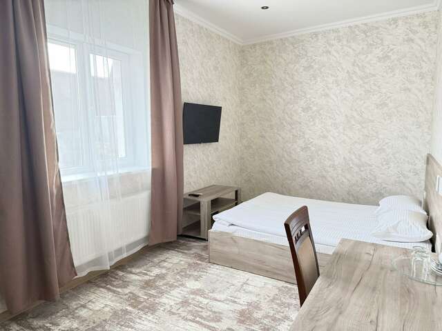 Фото Гостиница Вена Симферополь-91 Гостиница Вена Симферополь-91