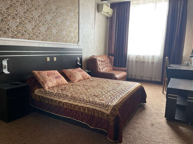 Фото Гостиница Вена Симферополь-153 Гостиница Вена Симферополь-153