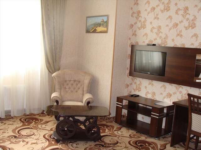 Фото Гостиница Вена Симферополь-20 Гостиница Вена Симферополь-20