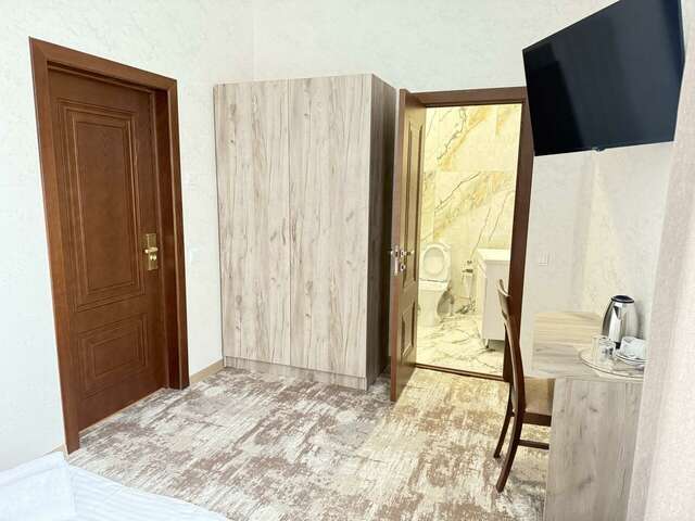 Фото Гостиница Вена Симферополь-77 Гостиница Вена Симферополь-77